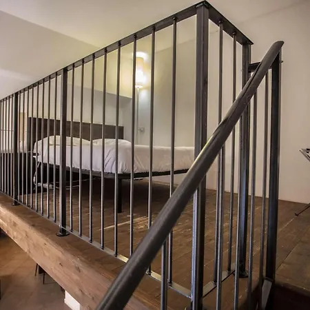 Roma 6.3 E I Banchieri Apartment Ravenna